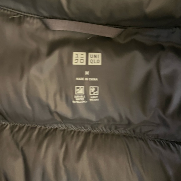 Uniqlo Women's Charcoal Puffer Jacket - Picture 2 of 2
